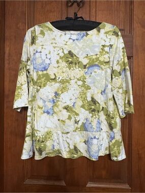 PURE JILL RUFFLE HEM TOP SIZE SMALL